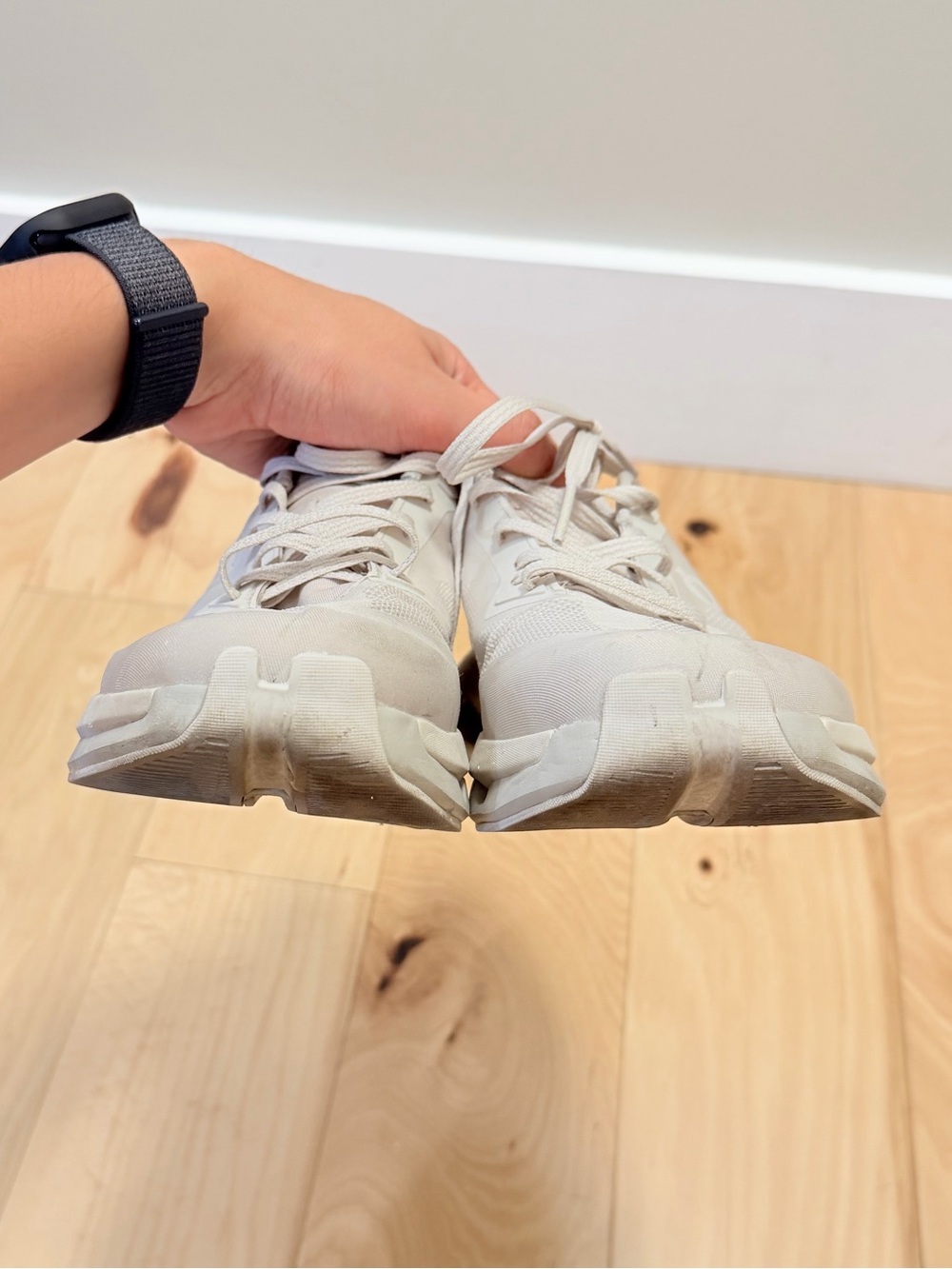 On Running Women’s Cloudzone Sneakers Shoes - Picture 10 of 10